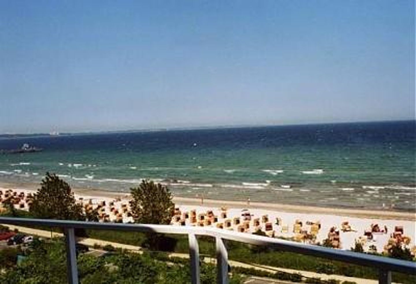 Riv/051 - Riviera - Seeblick - Aussenschwimmbad Scharbeutz - Meerblick