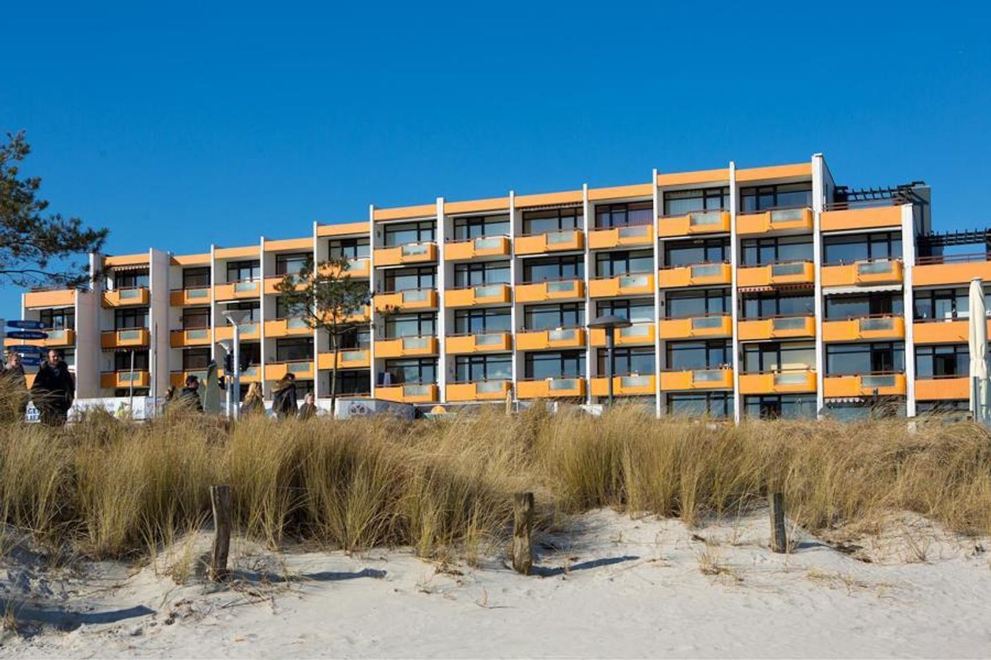 HOF/310 - Berliner Hof - Seeblick Scharbeutz - Fassade / Eingang