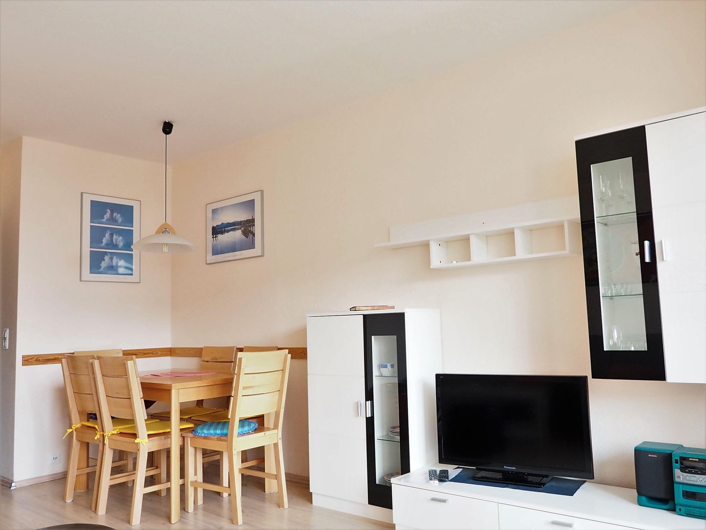  HOF/407 - Berliner Hof -Seeblick Scharbeutz - Wohnzimmer