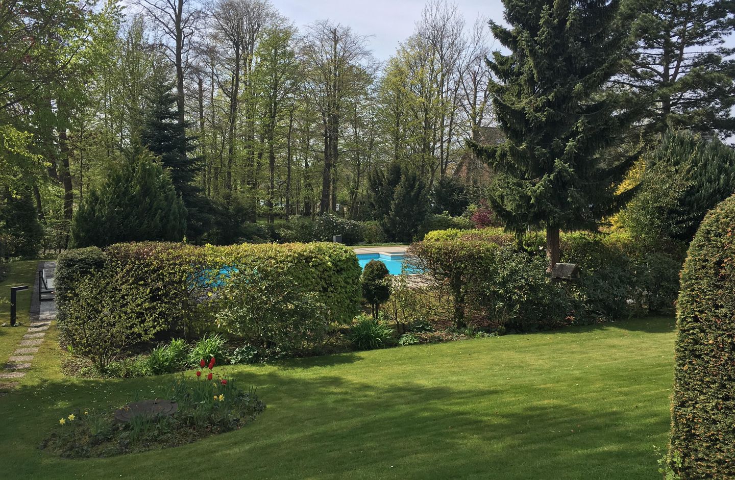 Riv/01 - Riviera - Aussenschwimmbad Scharbeutz - Garten