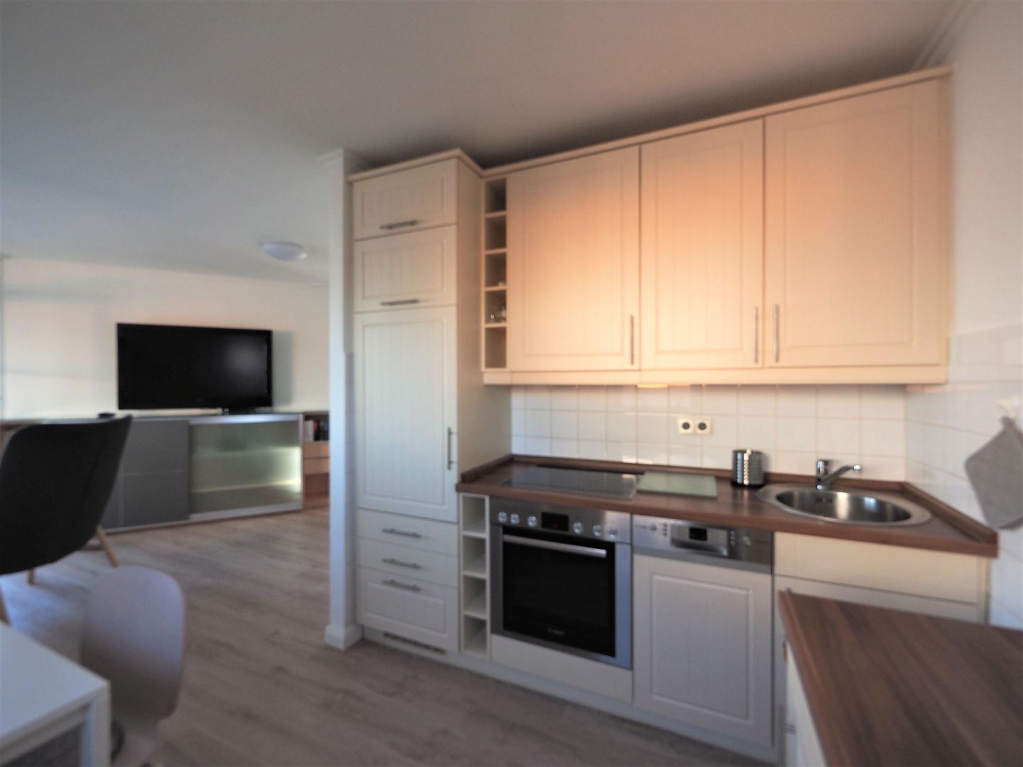 FIS/010 - Seeblick Scharbeutz - Küche / Küchenzeile