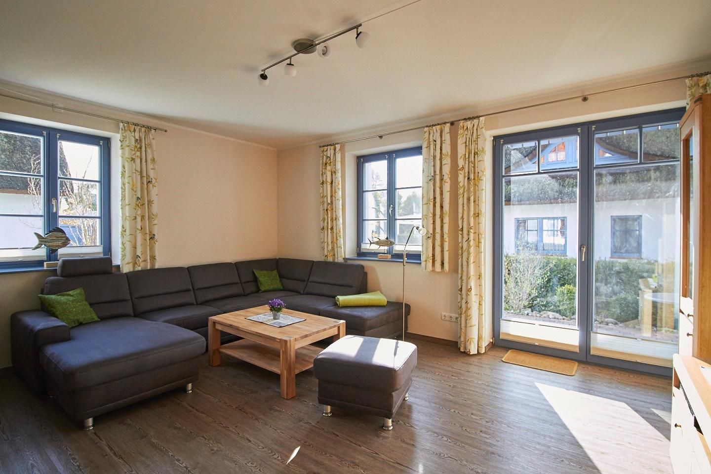  Neue Reihe 43 "Villa Regulus" EG (Whg. 1) Deutschland - Wohnzimmer