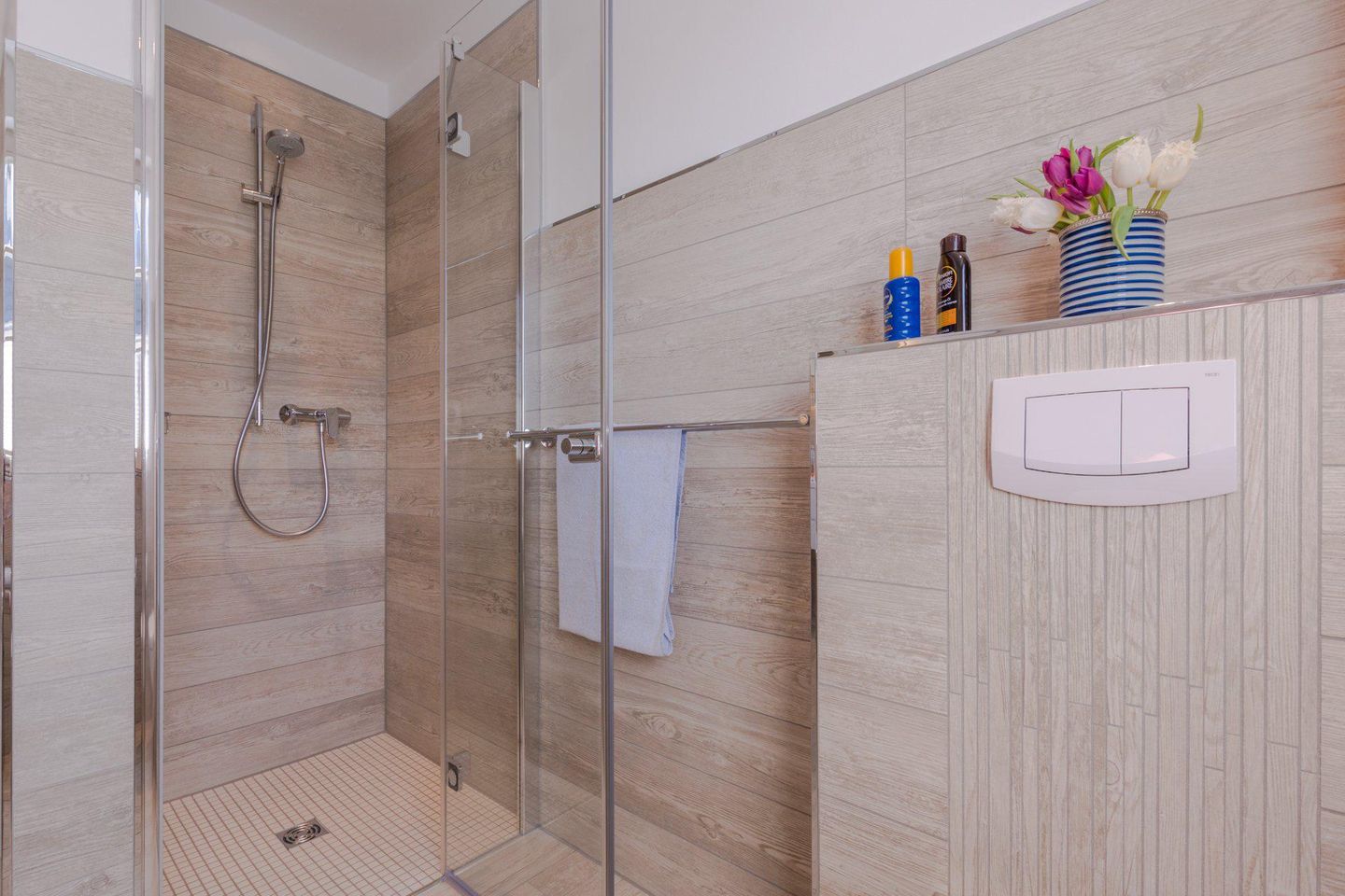  Birkmaase 1a "Abendklang" Deutschland - Badezimmer