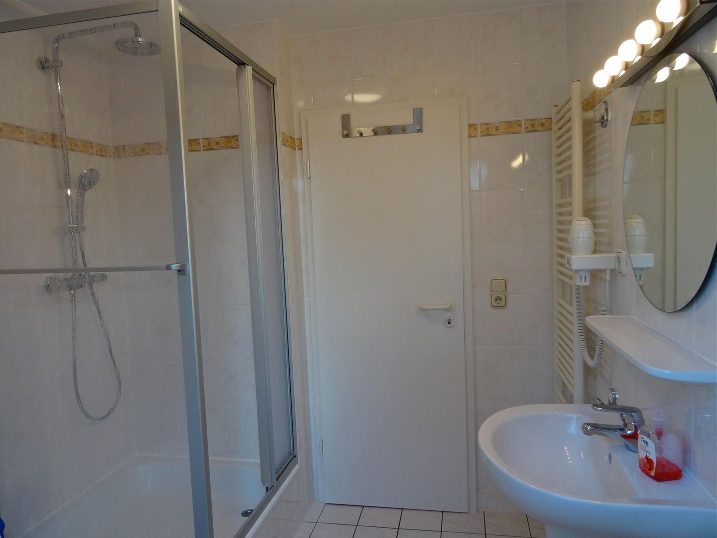  Wohng.4 "Neue Liebe" zfw/113 Deutschland - 