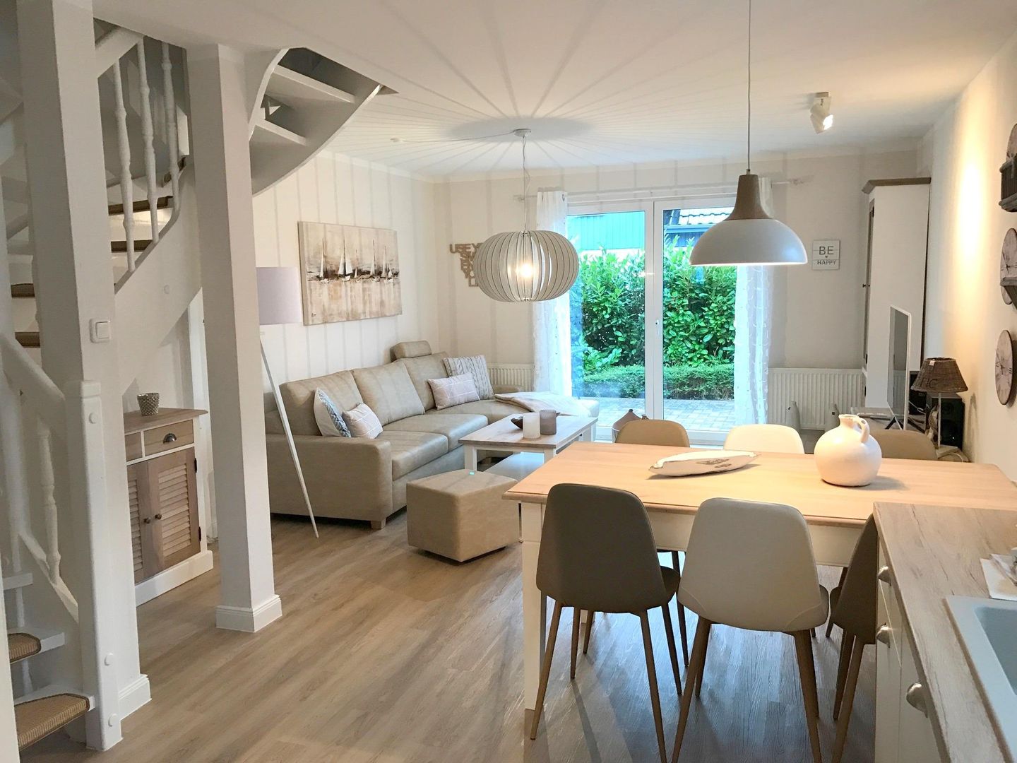  Wiesenstrasse 17a Deutschland - Wohnzimmer