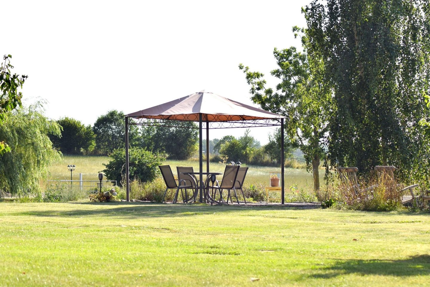 Kleine Schwalbe Kabelhorst - Terrasse