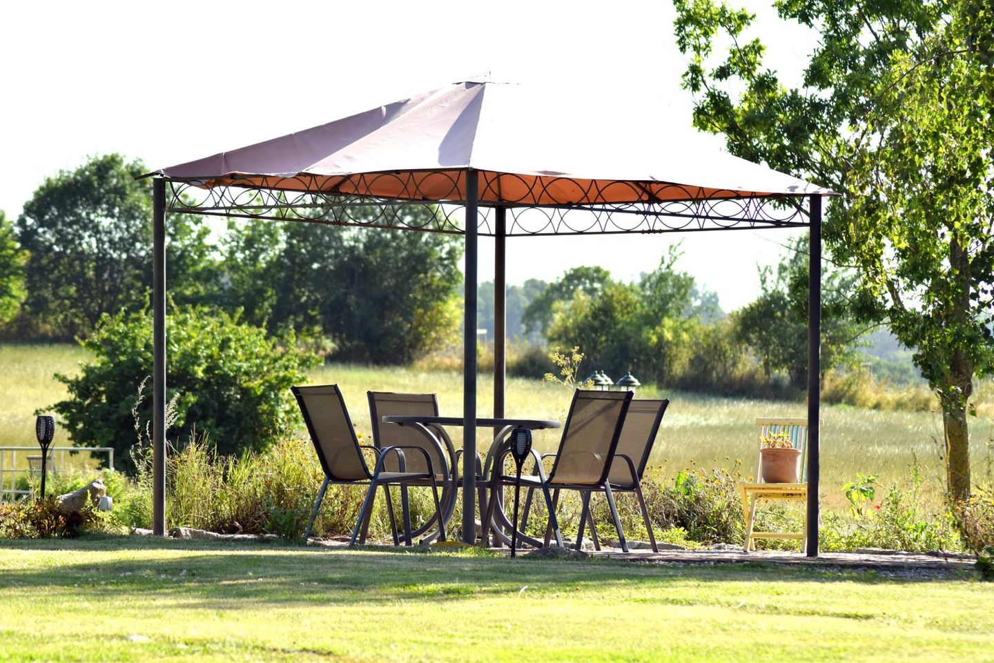 Kleine Schwalbe Kabelhorst - Terrasse