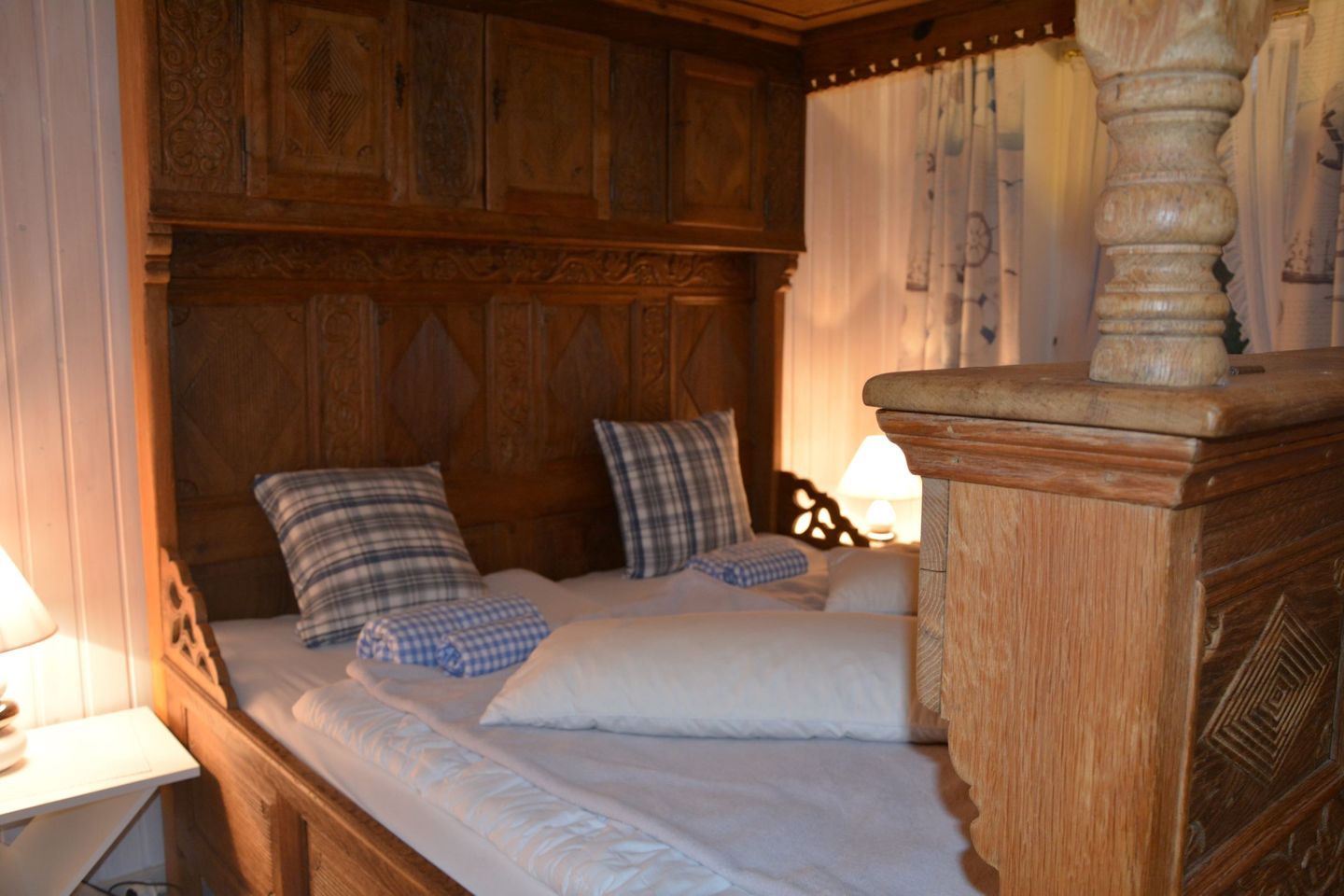 Haus Dünenrose Helle Ferienwohnung am Waldrand mit Terrasse und Strandkorb Nebel auf Amrum - 