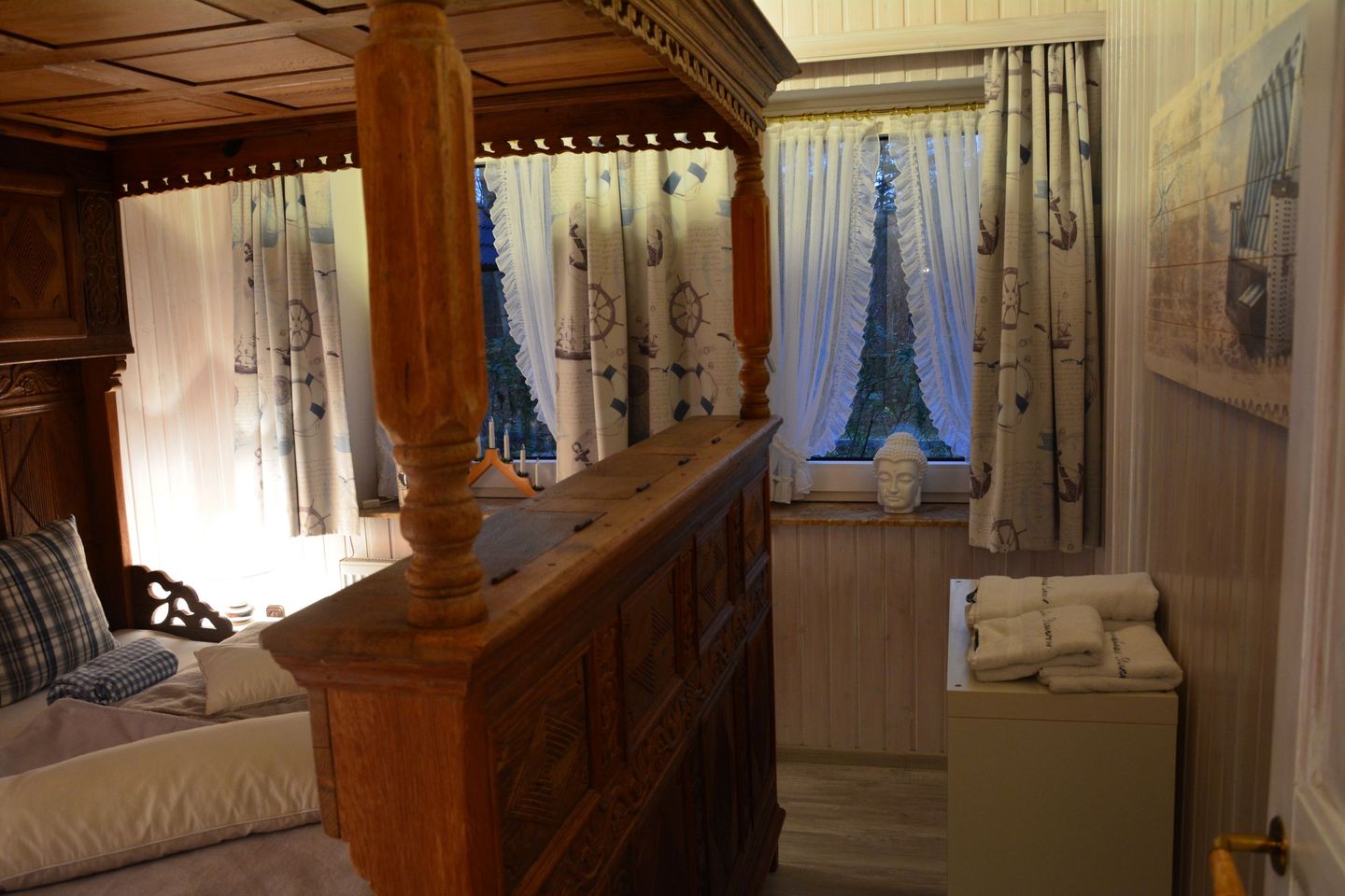 Haus Dünenrose Helle Ferienwohnung am Waldrand mit Terrasse und Strandkorb Nebel auf Amrum - 