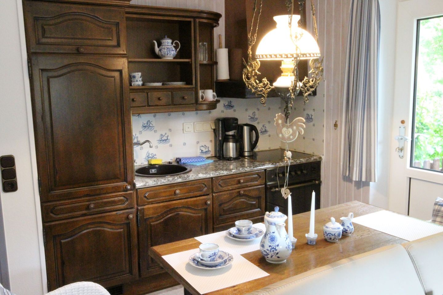 Haus Dünenrose Helle Ferienwohnung am Waldrand mit Terrasse und Strandkorb Nebel auf Amrum - 