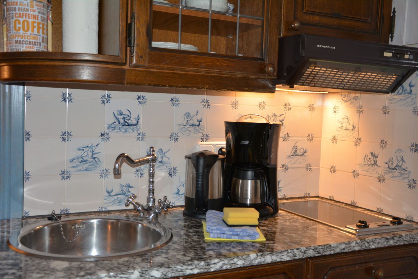 Haus Dünenrose Schöne kleine Wohnung  für 2 Personen im EG mit Terrasse und Strandkorb Nebel auf Amrum - 