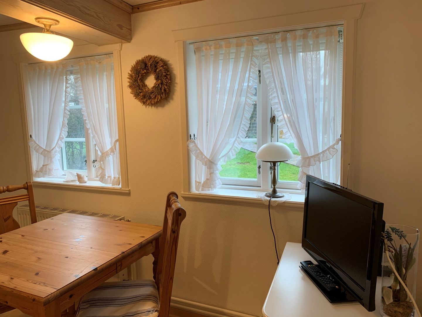 Friesenhaus Arnold Wohnen unter Reet mit Terrasse uns Garten Nebel auf Amrum - 