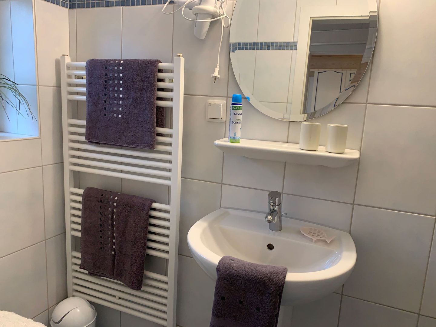 Friesenhaus Arnold Wohnen unter Reet mit Terrasse uns Garten Nebel auf Amrum - 