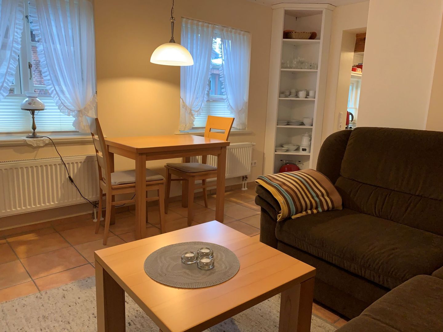 Friesenhaus Arnold Schöne Ferienwohnung in Reetdachhaus im Ortskern von Nebel. Nebel auf Amrum - 