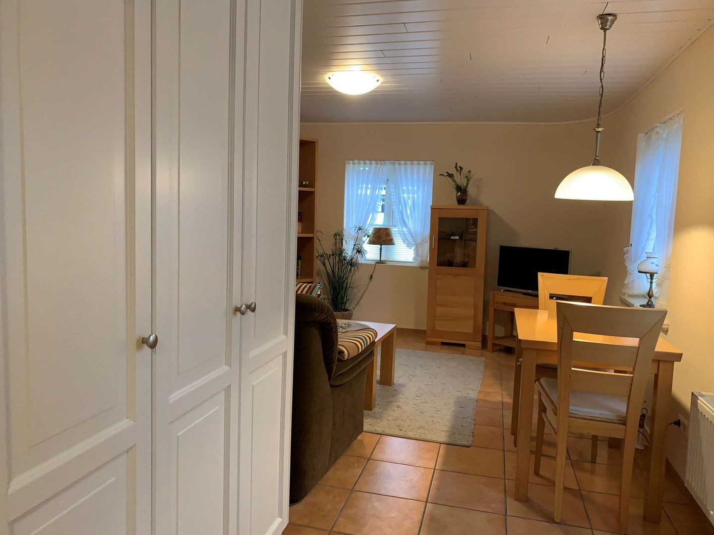 Friesenhaus Arnold Schöne Ferienwohnung in Reetdachhaus im Ortskern von Nebel. Nebel auf Amrum - 