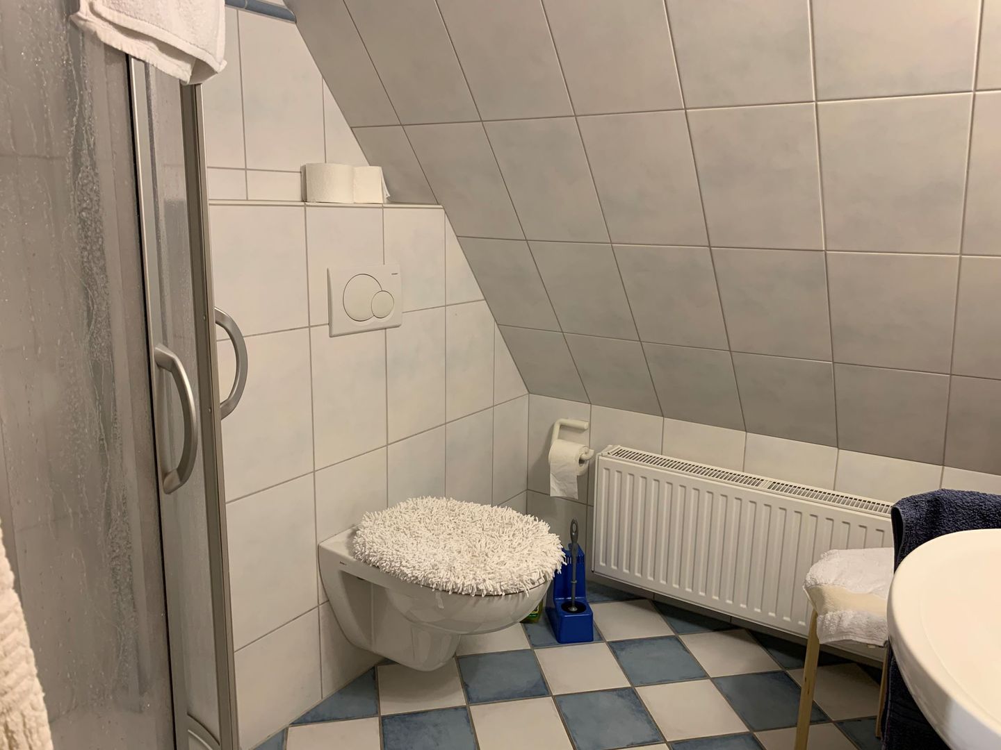 Friesenhaus Arnold Wohnen unter Reet in zentraler Ortlage Nebel auf Amrum -