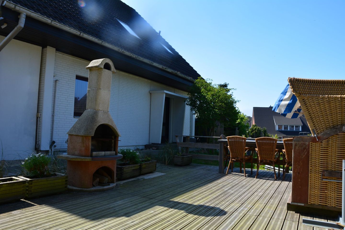 Haus auf der Düne Ferienwohnung Seeadler mit Balkon und eigener Terrasse an den Dünen Wittdün auf Amrum - 