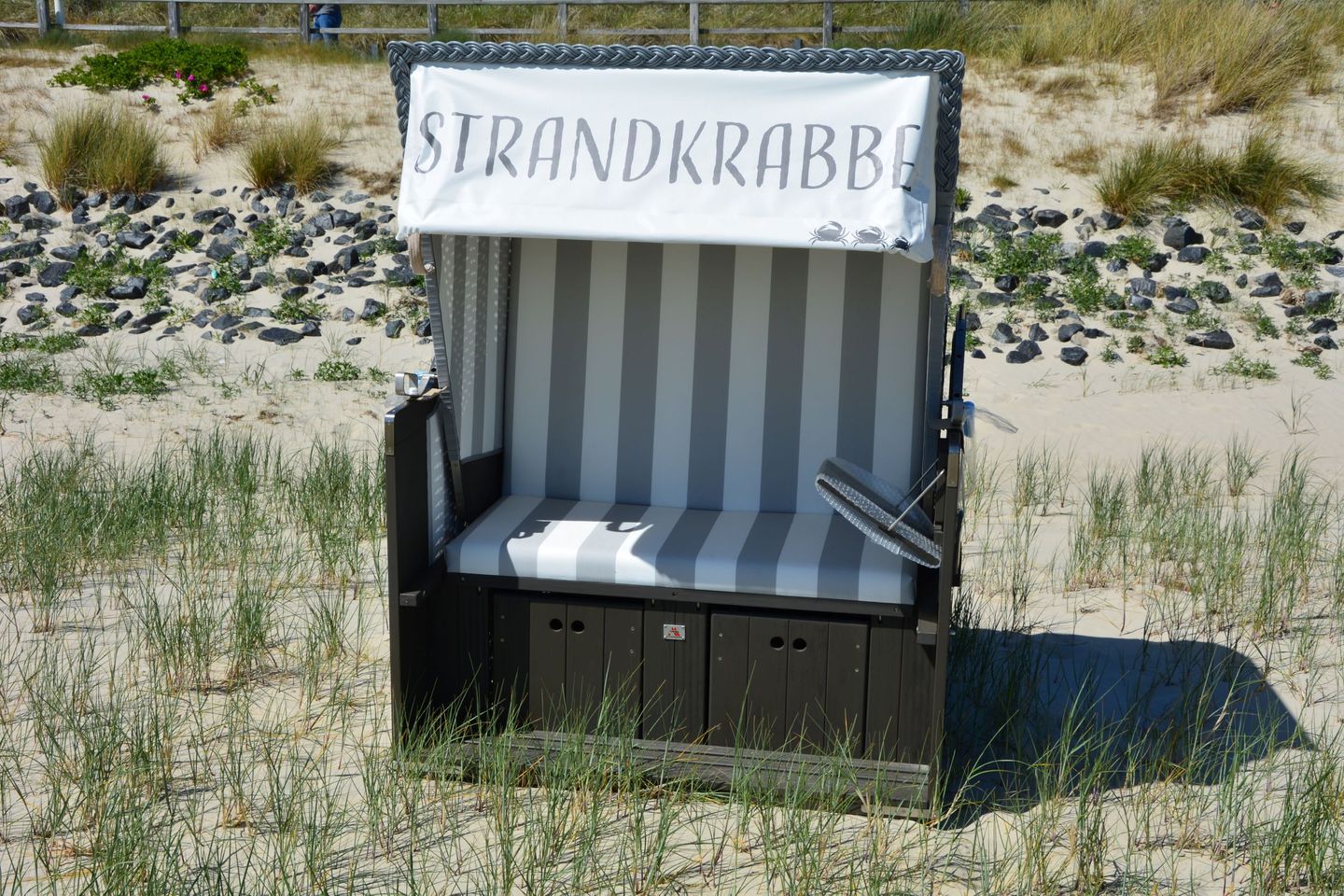 Haus auf der Düne Ferienwohnung mit eigener Terrasse und Strandkorb Wittdün auf Amrum - 