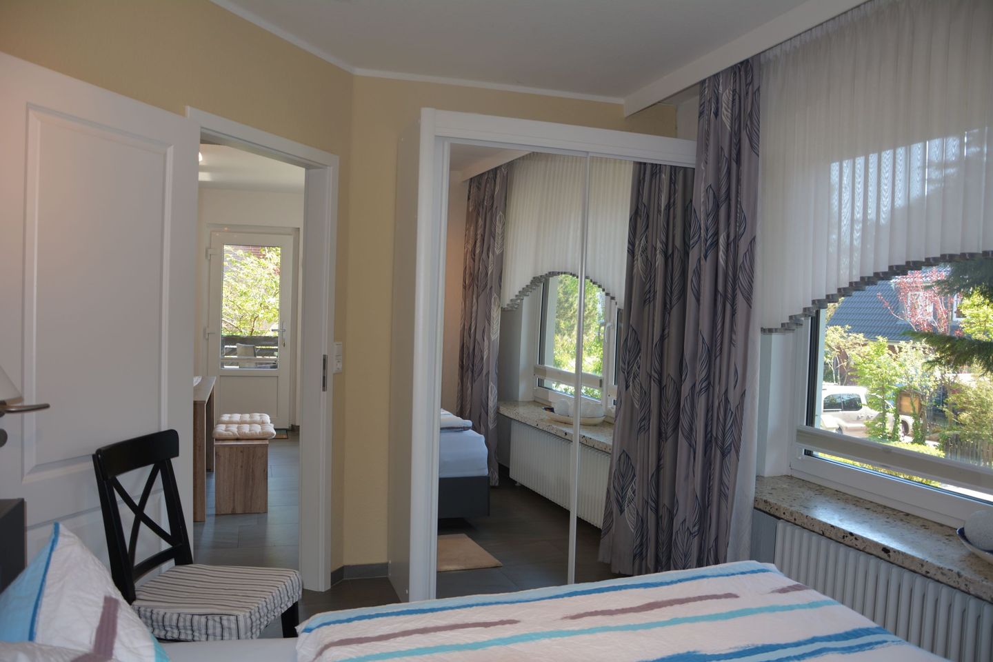 Haus auf der Düne Ferienwohnung mit Terrasse, Strandkorb am Dünenrand Wittdün auf Amrum - 