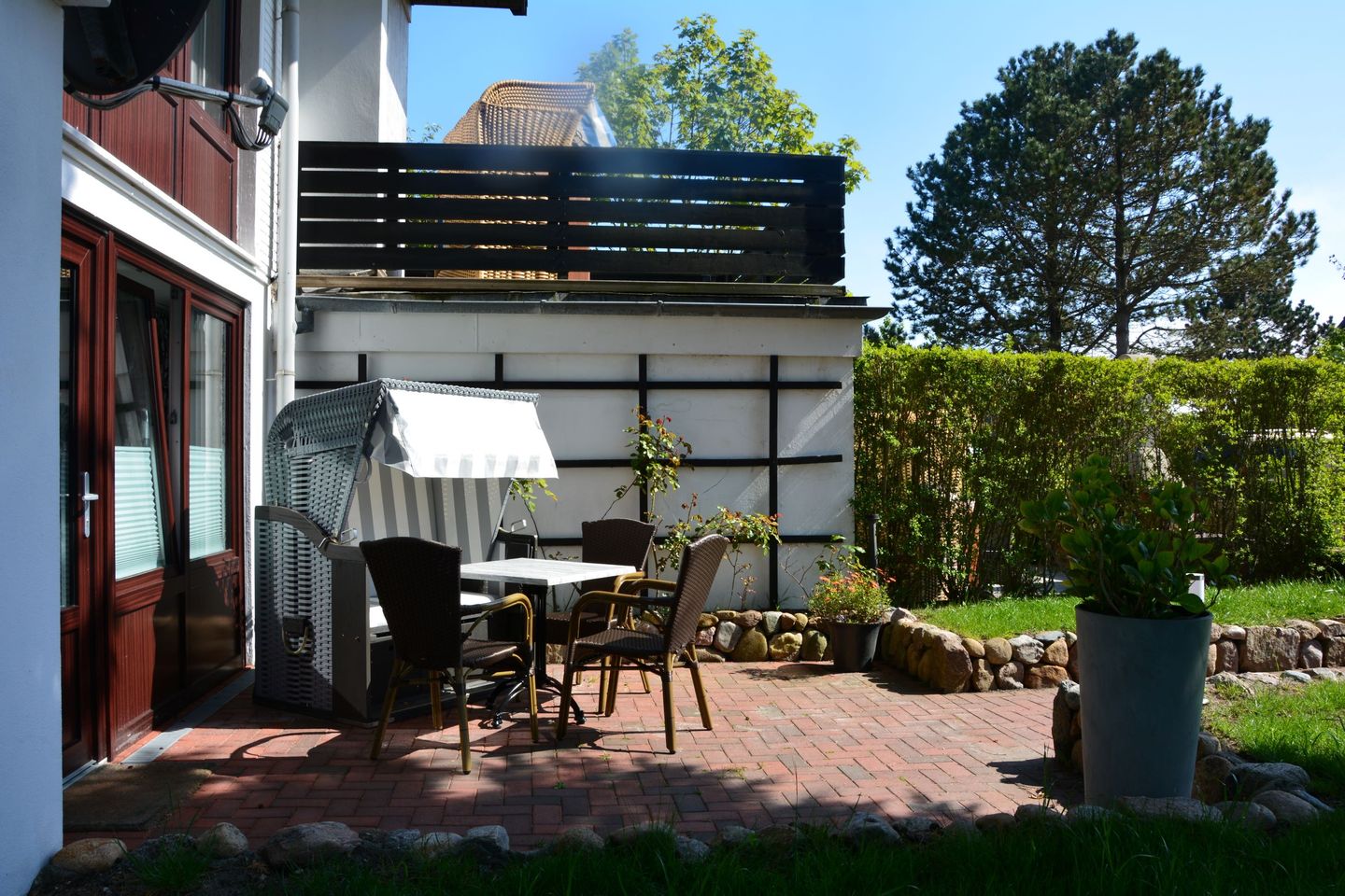 Haus auf der Düne Ferienwohnung mit eigener Terrasse und Strandkorb Wittdün auf Amrum - 