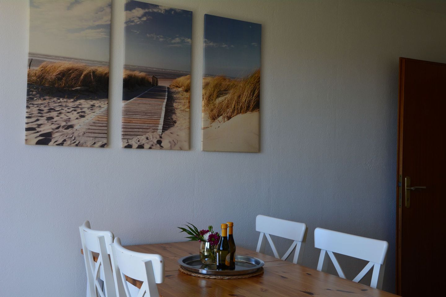 Haus Waasfrees Ferienwohnung Langeneß mit Balkon und Meerblick ideal für Familien mit Kindern Steenodde auf Amrum - 