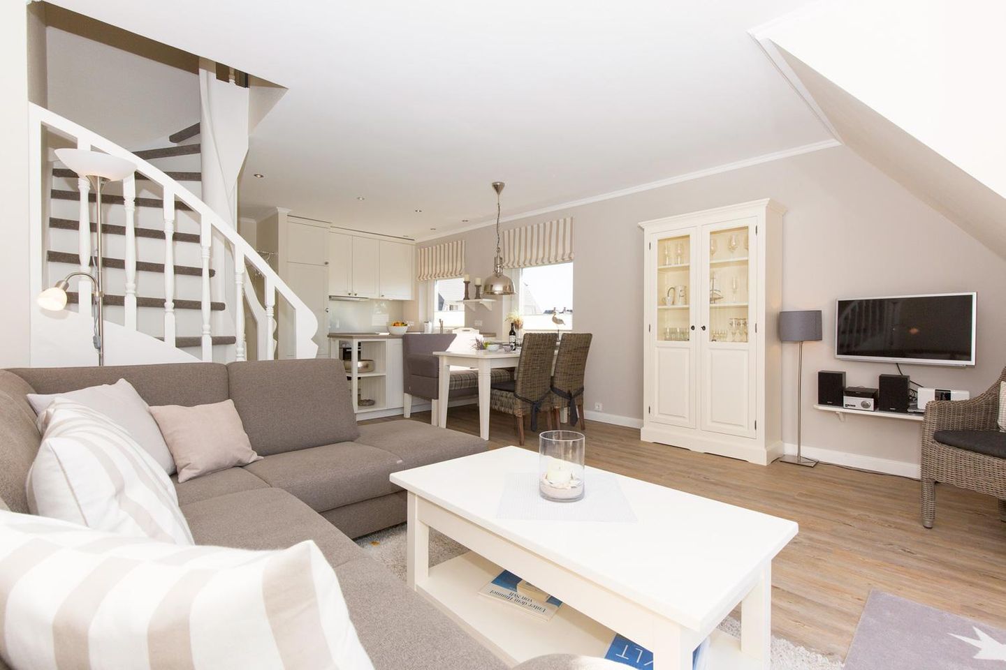  Cornelius App. 11 Feldmarkstrasse 12 B Wenningstedt - Wohnzimmer