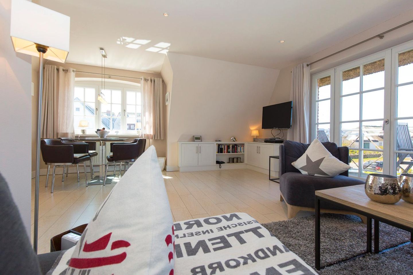  Feline Hochkamp 10 B Wenningstedt - Wohnzimmer