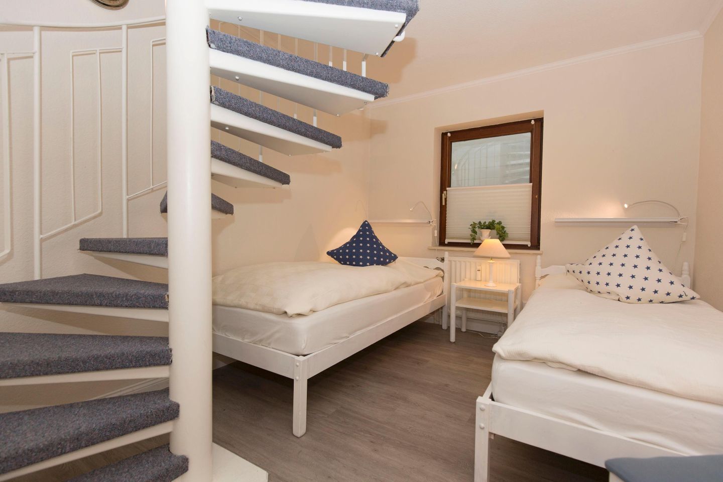  Stefanie App. 02 Hauptstrasse 20 Wenningstedt - Schlafzimmer