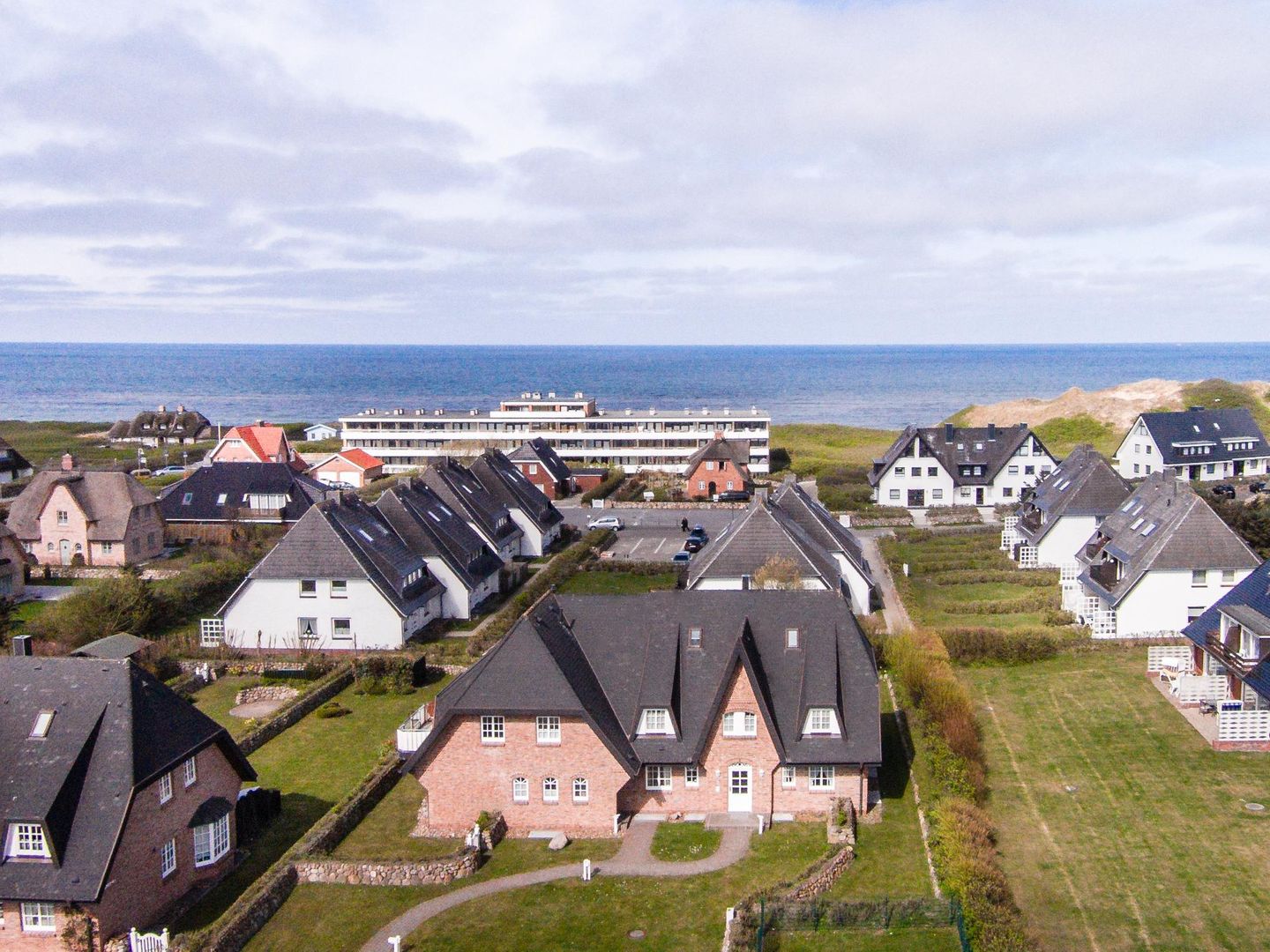 Claas App. 02 Im Grund 28 B Wenningstedt - Vogelperspektive