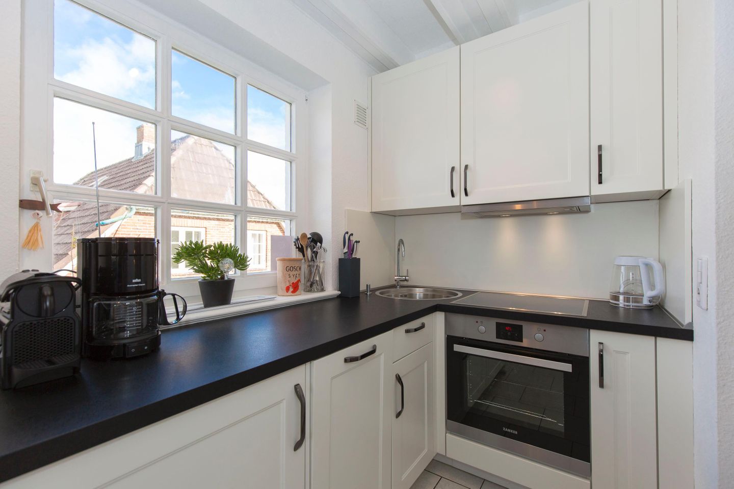 App. Sonnenkuhle Ostmarkstrasse 28 Wenningstedt - Küche / Küchenzeile