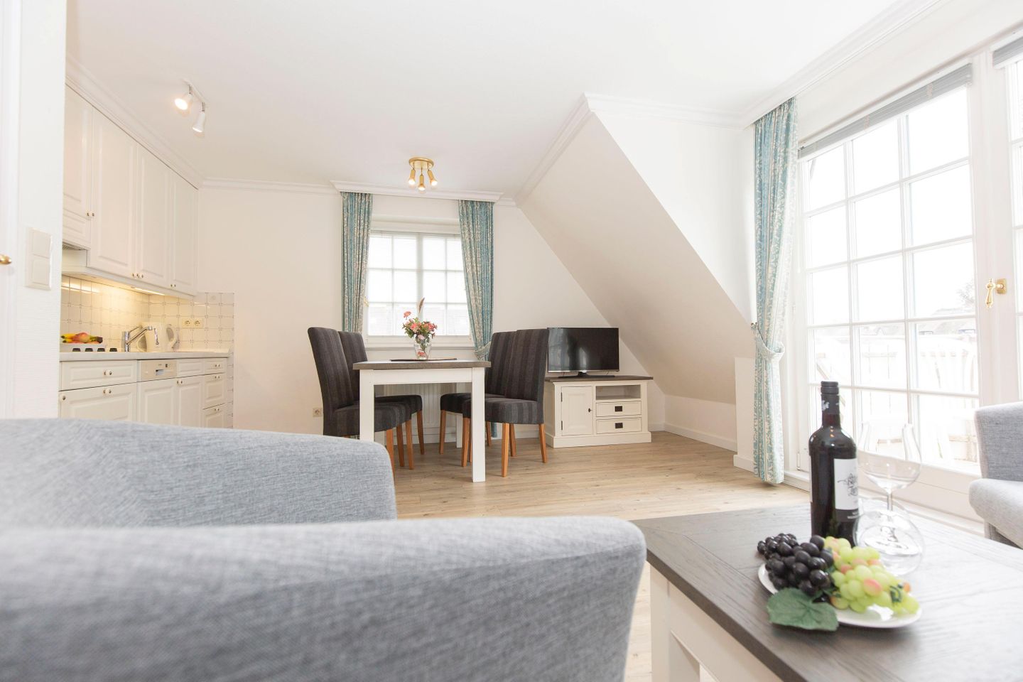 Claudius App. 07 Seestrasse 23 Wenningstedt - Wohnzimmer