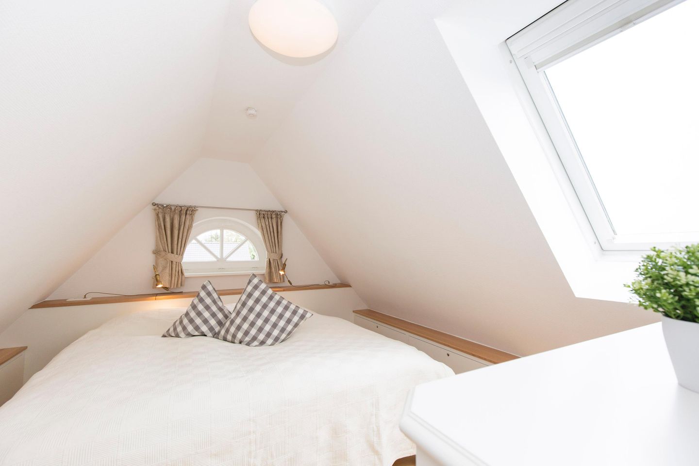 Hingst App. 04 Norderwung 26 Wenningstedt - Schlafzimmer