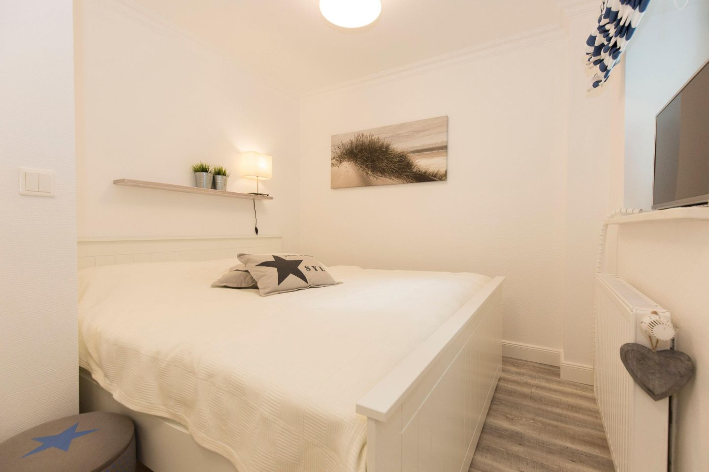 Hingst App. 02 Norderwung 26 Wenningstedt - Schlafzimmer