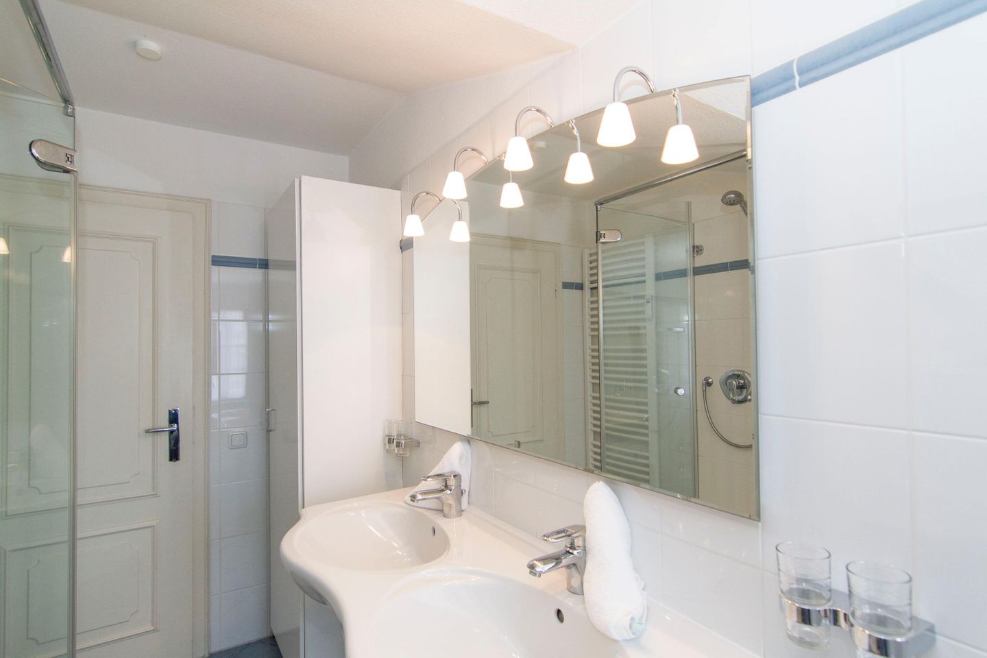  Albatros App. 8 Berthin-Bleeg-Strasse 18 Wenningstedt - Badezimmer