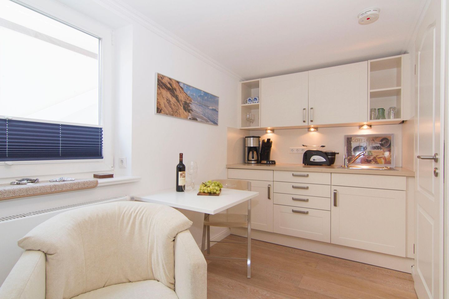  Angelikas Hüs App. 02 Süderwung 12 Wenningstedt - Küche / Küchenzeile