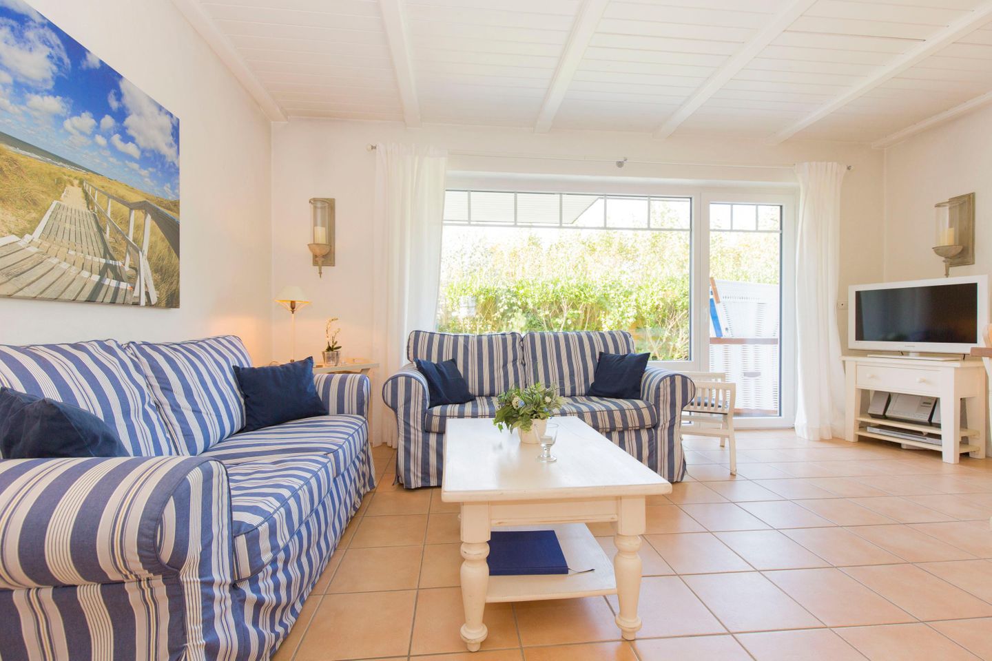 Badebucht App. 6 A Normannenweg 6 A Wenningstedt - Wohnzimmer