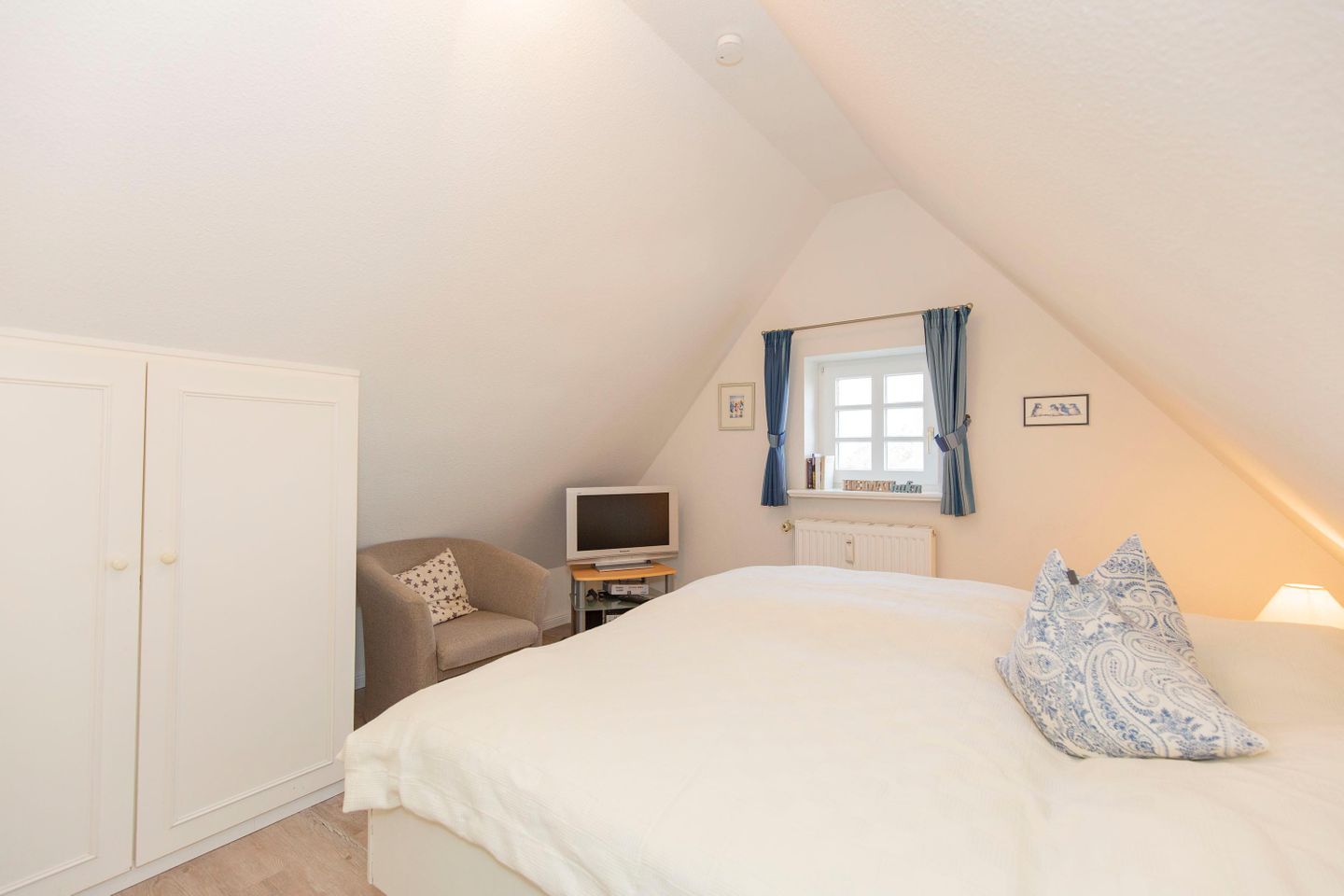 Heimathafen Westerhörn 11 Wenningstedt - Schlafzimmer