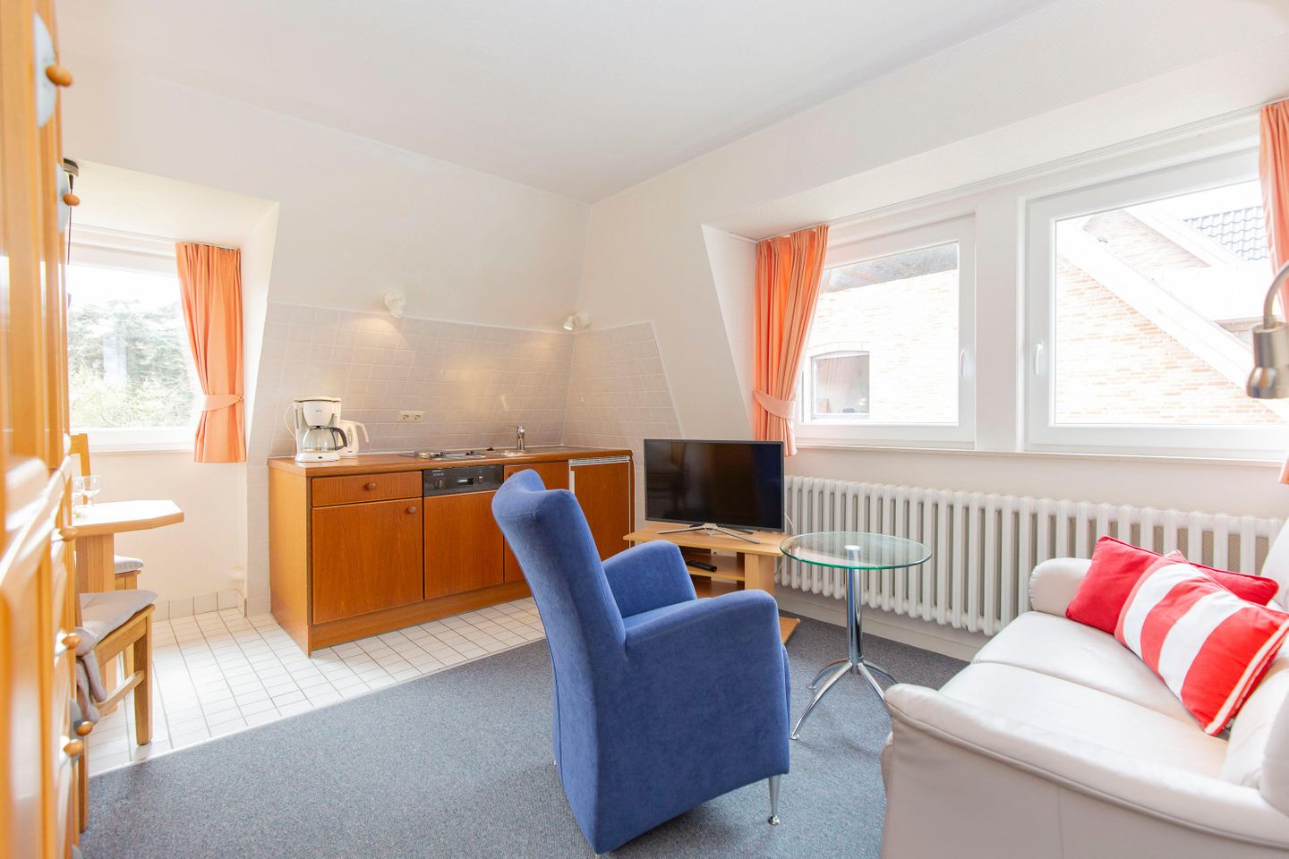 Hoch  App. 02 Norderwung 22 Wenningstedt - Wohnzimmer