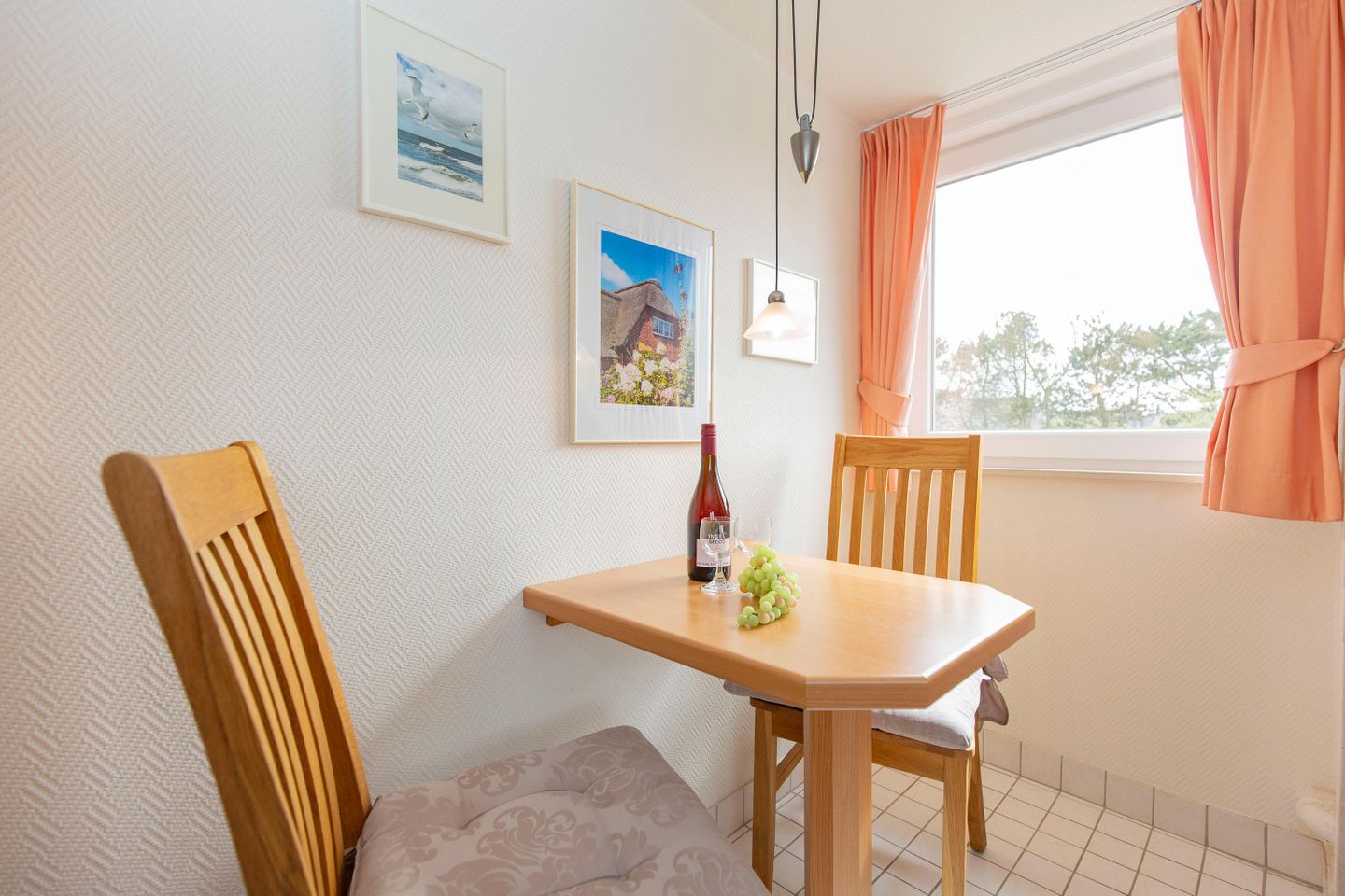 Hoch  App. 02 Norderwung 22 Wenningstedt - Wohnzimmer