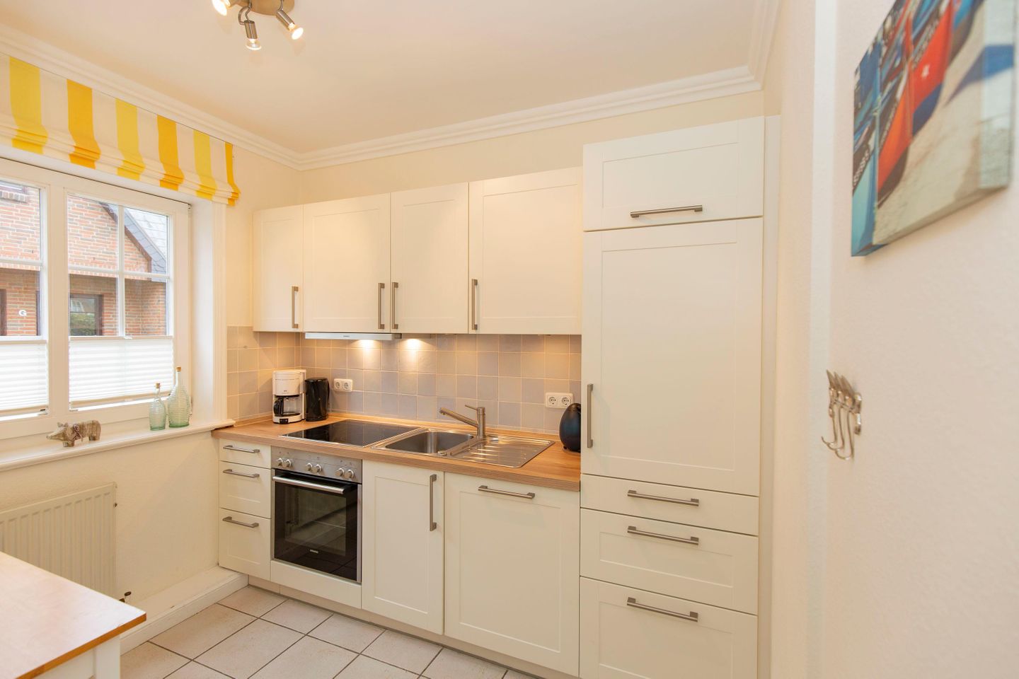  Haus Mittelweg App. 03 Mittelweg 9 Wenningstedt - Küche / Küchenzeile