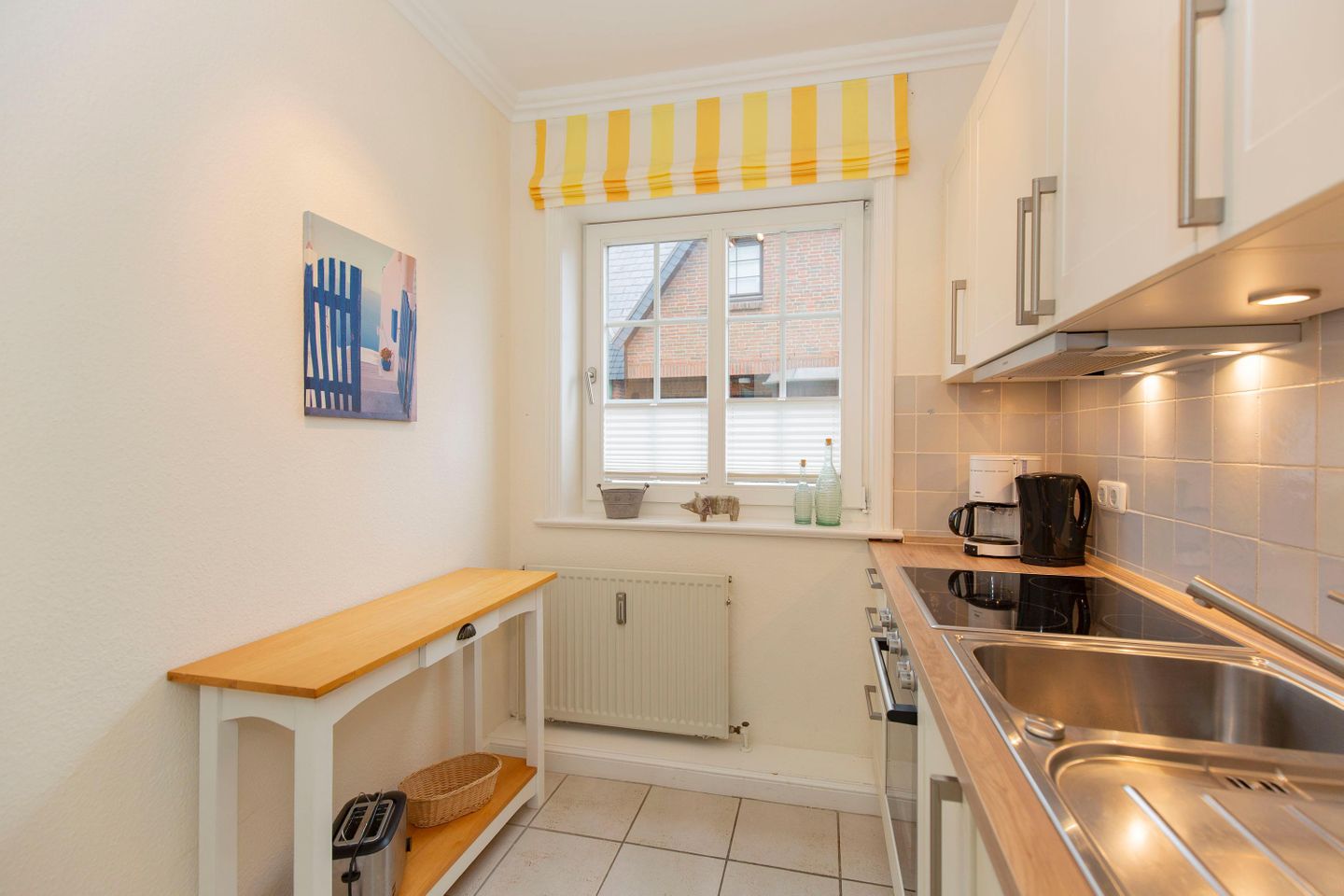  Haus Mittelweg App. 03 Mittelweg 9 Wenningstedt - Küche / Küchenzeile