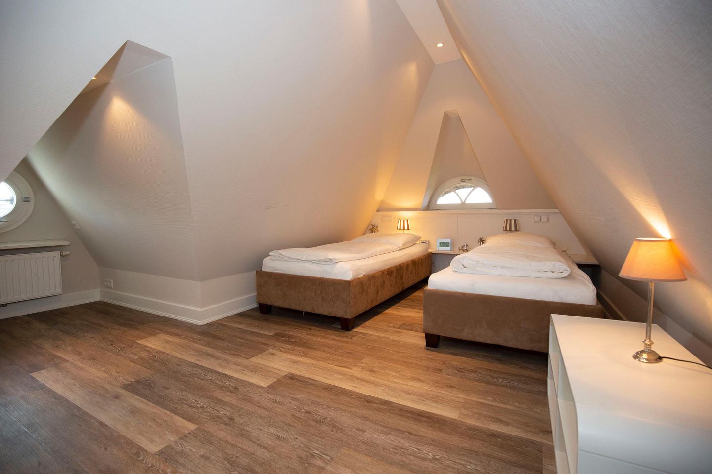  Feline Hochkamp 10 B Wenningstedt - Schlafzimmer