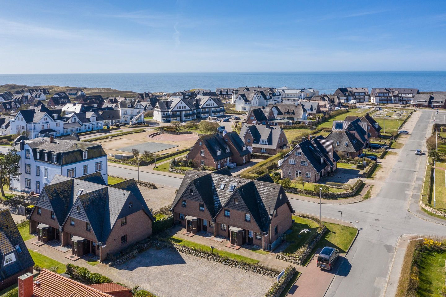 Beachside / Frisia  Mittelweg 13 D Wenningstedt - Vogelperspektive