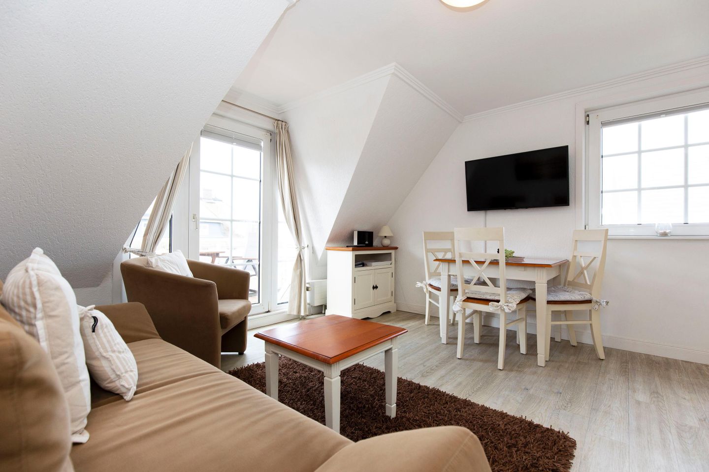 In der Düne App. 05 Dünenstrasse 3 E Wenningstedt - Wohnzimmer