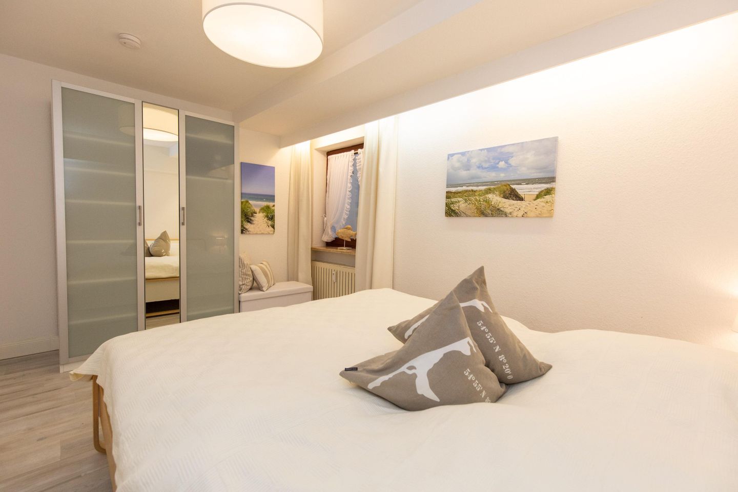  Frisia App. 10 Mittelweg 13 J Wenningstedt - Schlafzimmer