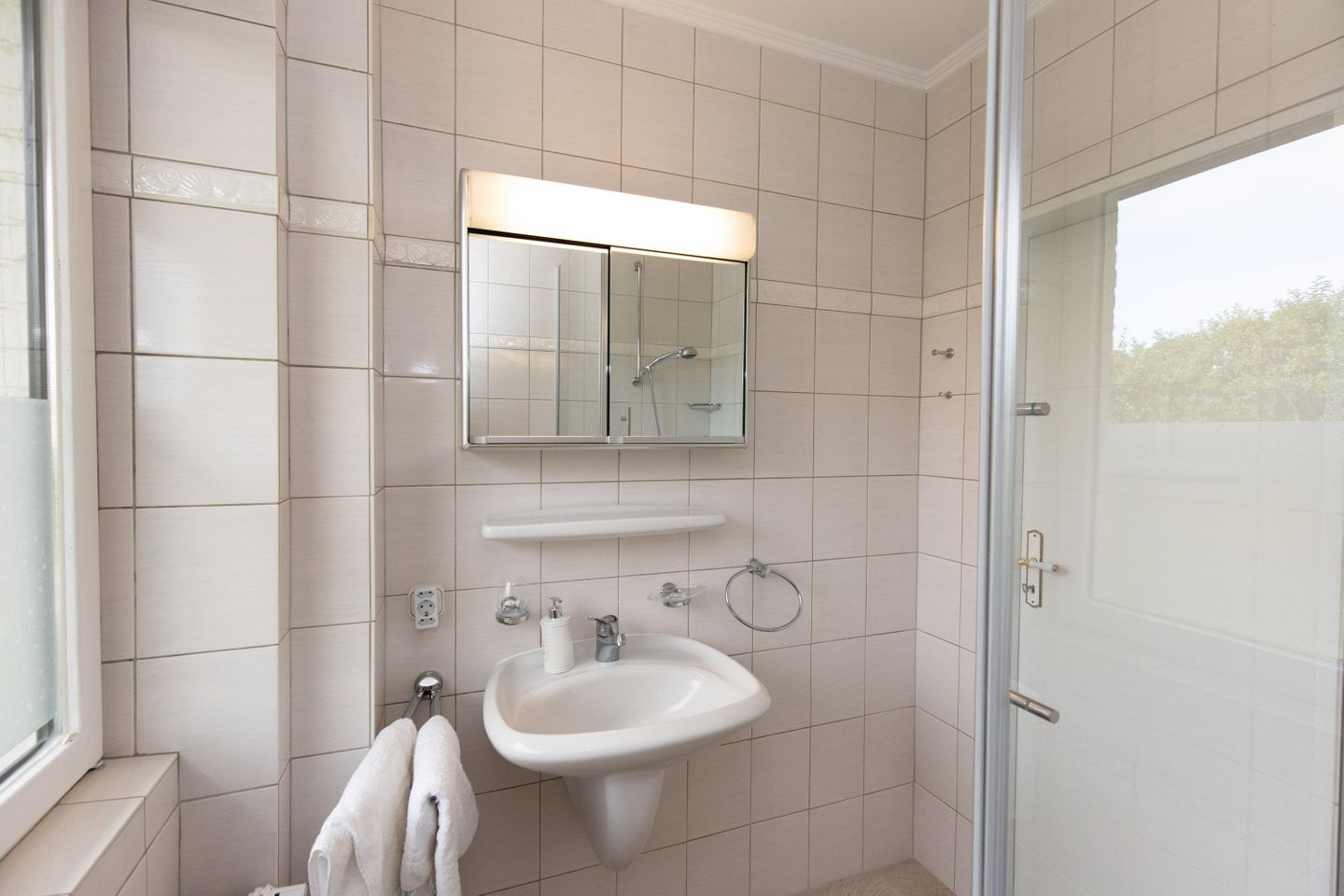 Heidehörn App. 01 Im Grund 1 Wenningstedt - Badezimmer