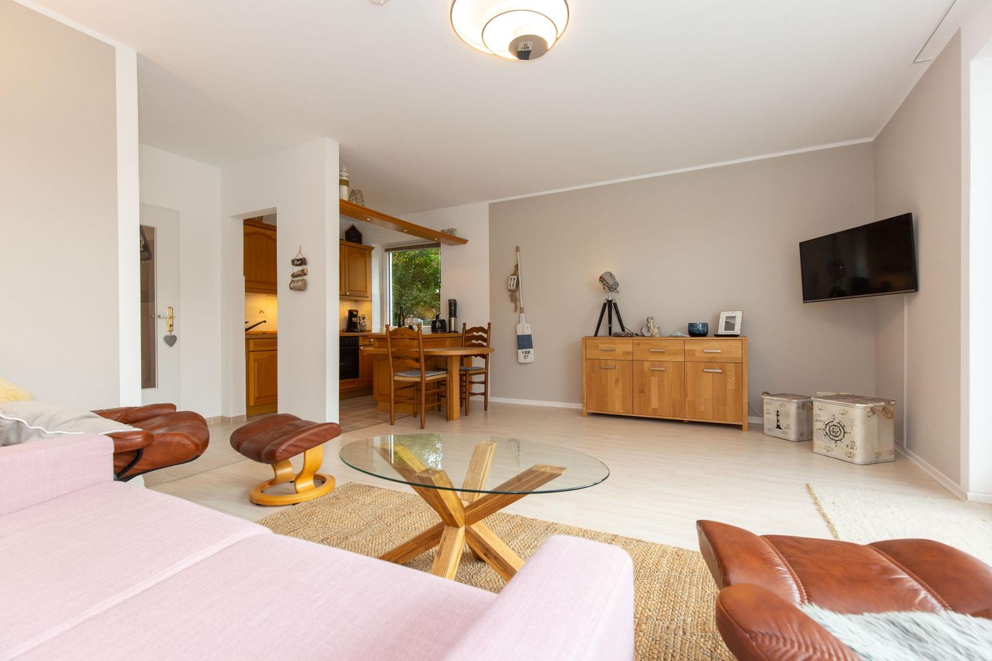 Heidehörn App. 01 Im Grund 1 Wenningstedt - Wohnzimmer