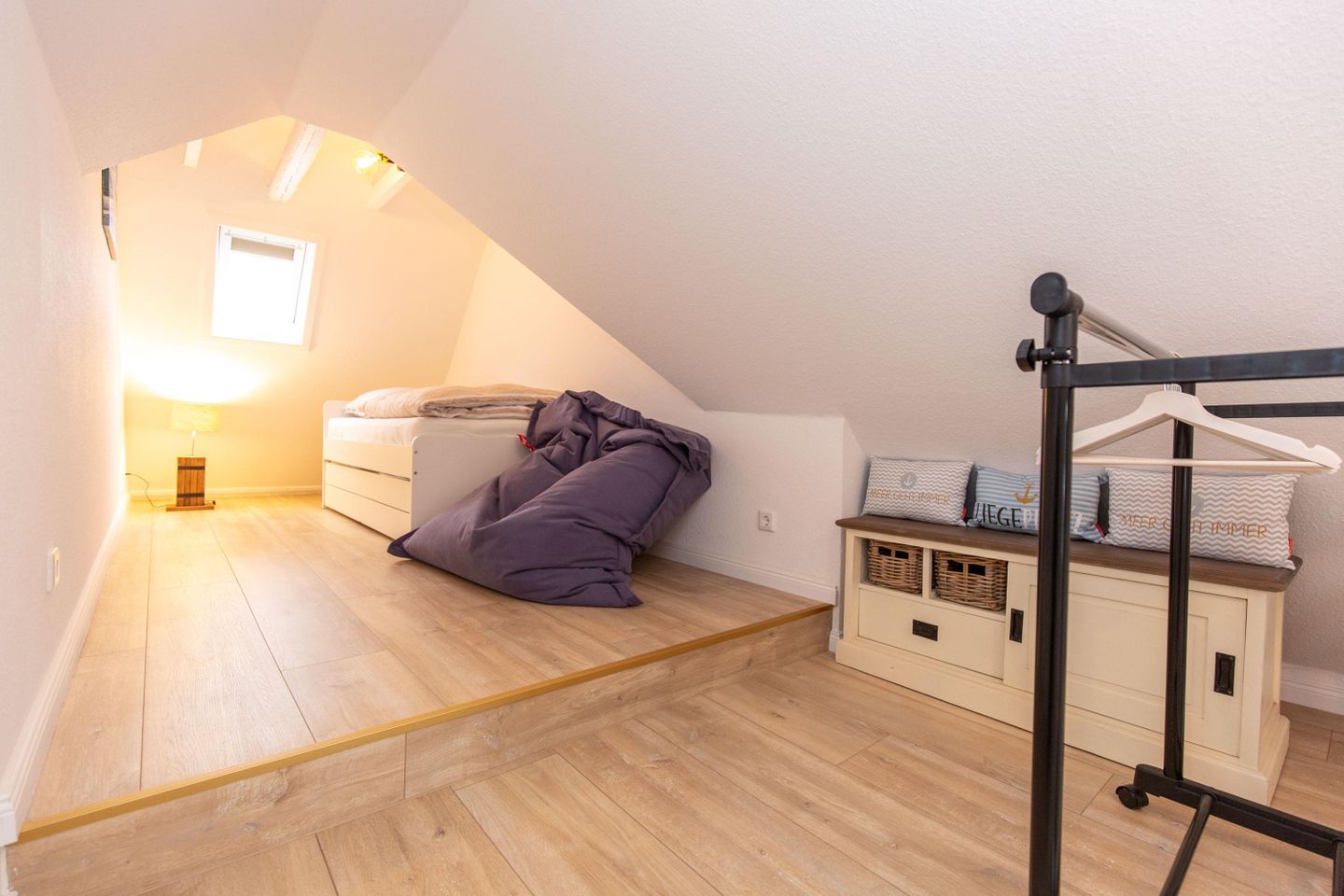  Albatros App. Klaar Kiming Berthin-Bleeg-Strasse 18 Wenningstedt - Schlafzimmer