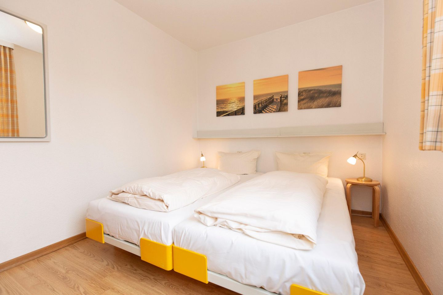  Calma App. 08 Strandstrasse 5 Wenningstedt - Schlafzimmer