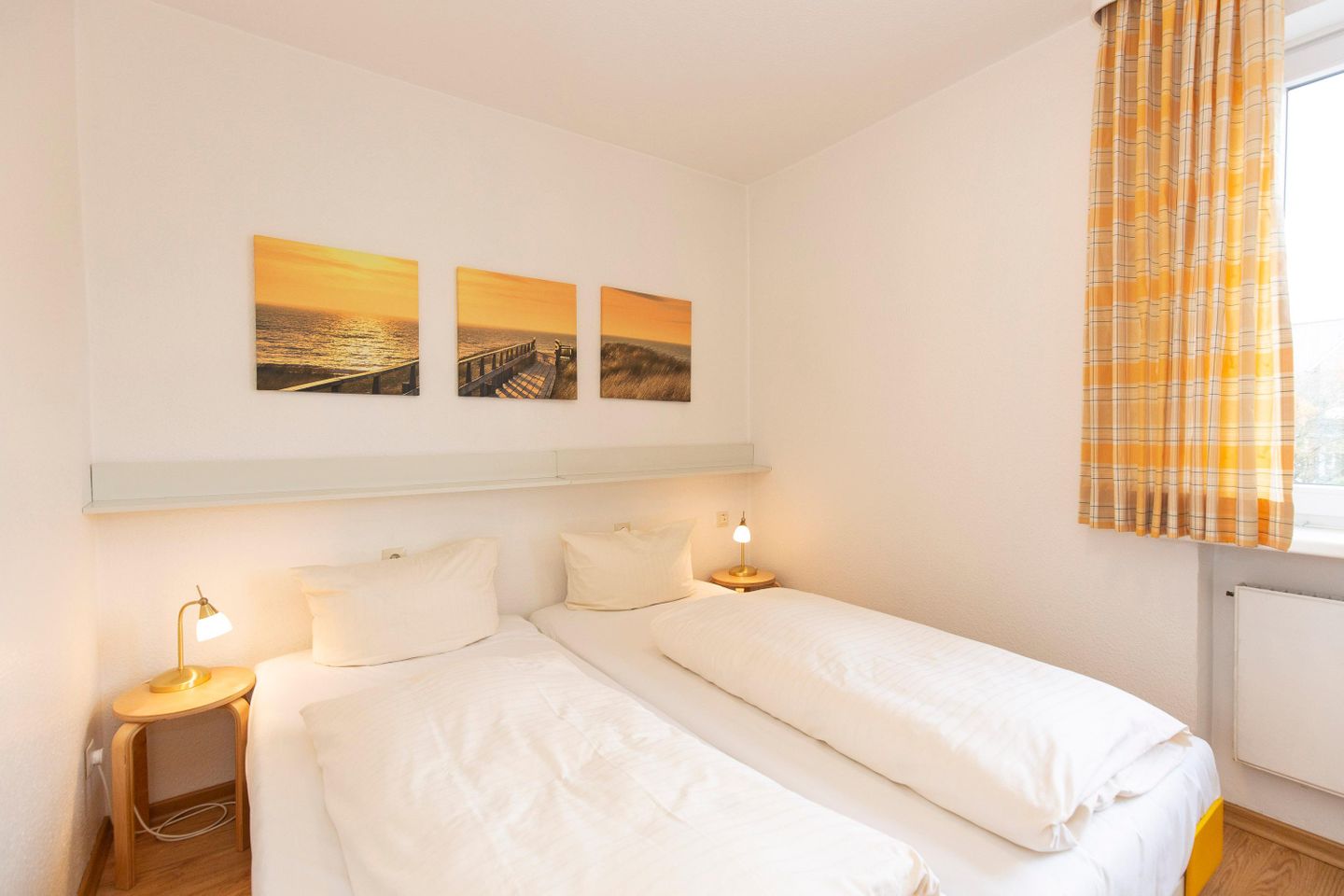  Calma App. 08 Strandstrasse 5 Wenningstedt - Schlafzimmer